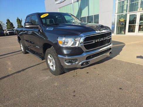Used 2019 RAM 1500 Big Horn image 3