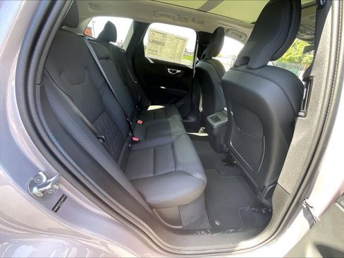 New 2026 Volvo XC60 B5 Core image 27