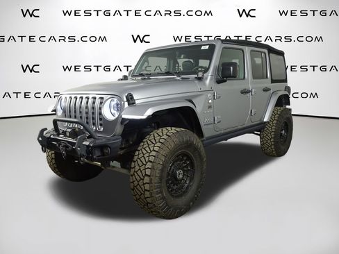 Used 2018 Jeep Wrangler Unlimited Sahara image 1