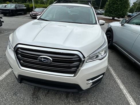 Used 2019 Subaru Ascent Limited w/ Popular Package #2 AWD/4WD image 10