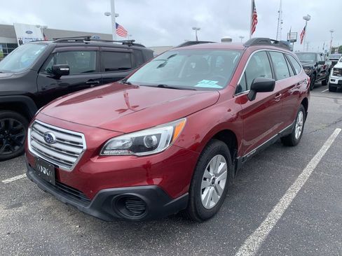 Used 2017 Subaru Outback 2.5i w/ Popular Package #2 AWD/4WD image 6