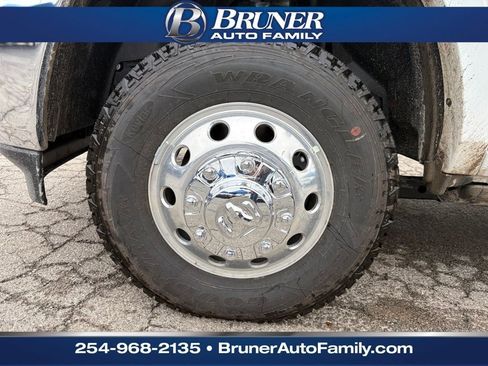 New 2026 RAM 3500 Limited image 9