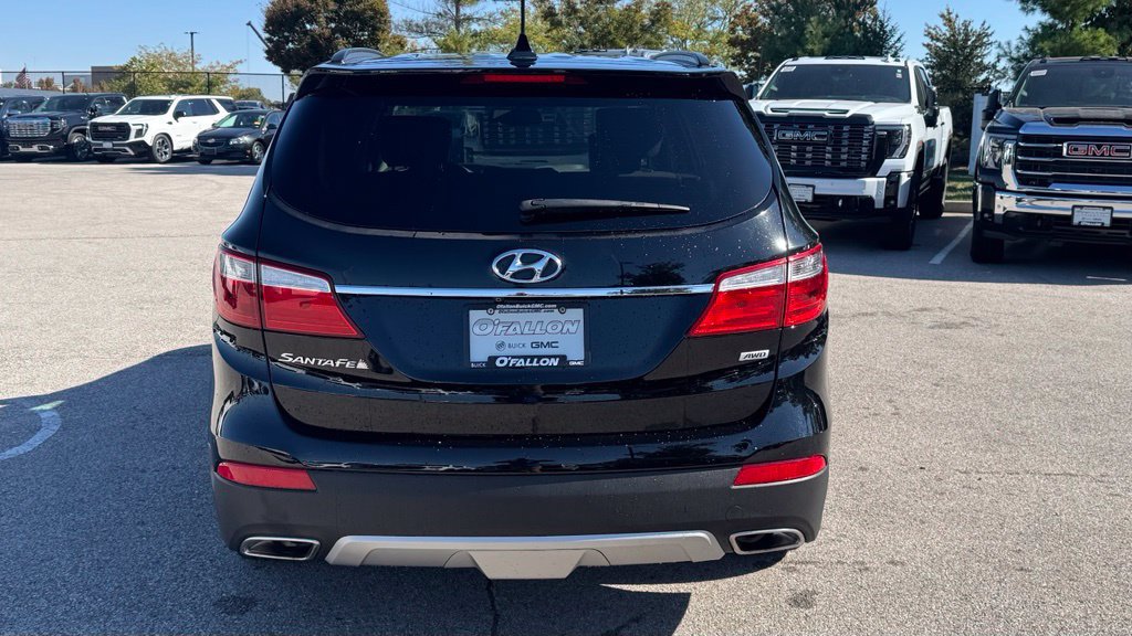 Used 2016 Hyundai Santa Fe SE AWD/4WD image 4