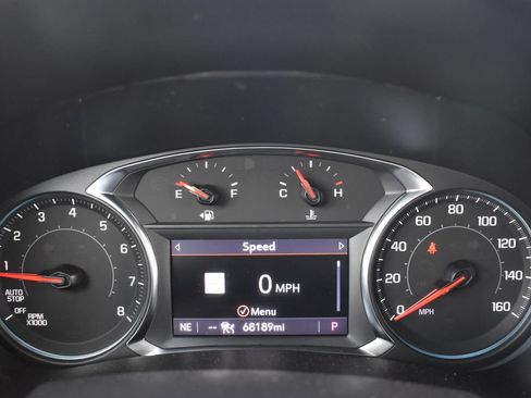 Used 2022 Chevrolet Equinox RS w/ Infotainment Package AWD/4WD image 17