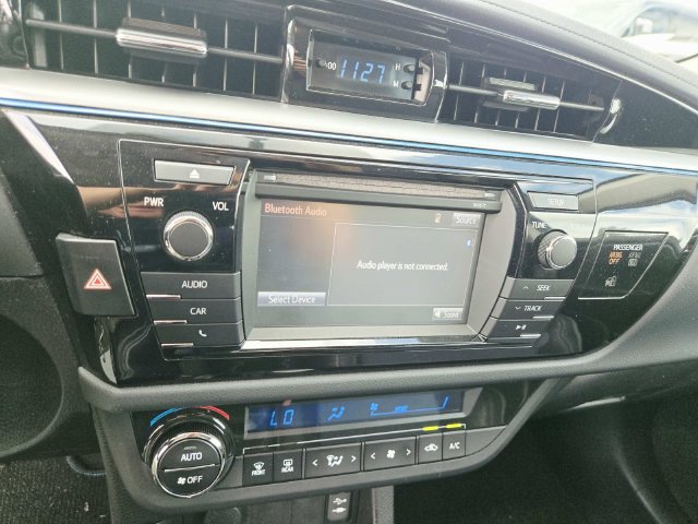Used 2016 Toyota Corolla S FWD image 17