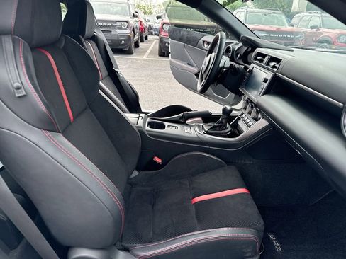 Used 2024 Subaru BRZ Limited RWD image 21
