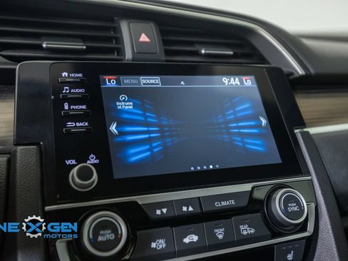 Used 2019 Honda Civic EX image 19
