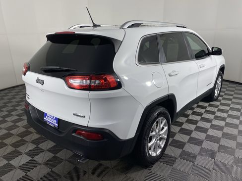 Used 2014 Jeep Cherokee Latitude w/ Comfort/Convenience Group image 6