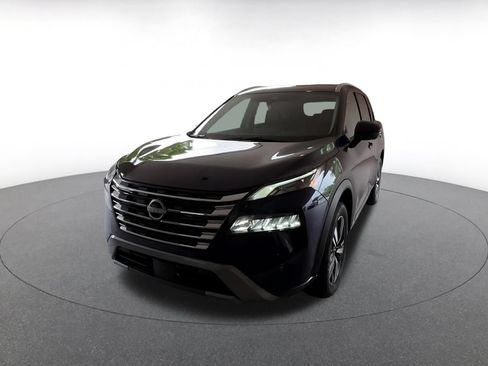 Used 2026 Nissan Rogue SL FWD image 6