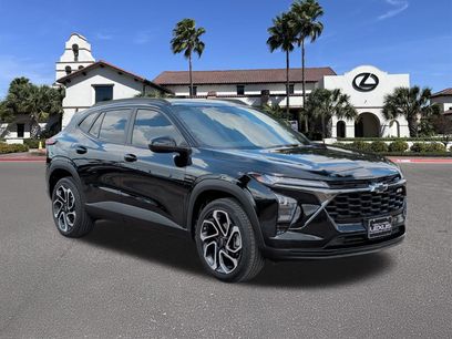 Used 2025 Chevrolet Trax RS w/ Driver Confidence Package