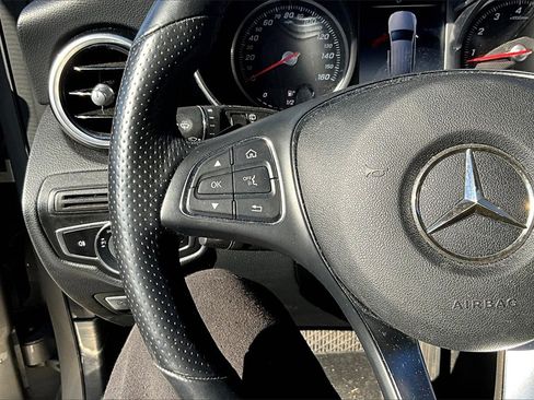 Used 2019 Mercedes-Benz GLC 300 GLC 300 w/ Multimedia Package image 16