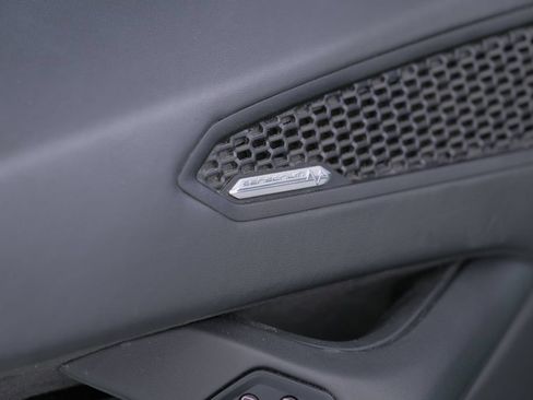 Used 2023 Lamborghini Huracan EVO RWD image 36