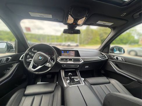 Used 2022 BMW X5 xDrive40i w/ Parking Assistance Package AWD/4WD image 27