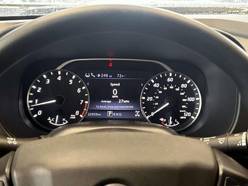 Used 2024 Nissan Frontier SV w/ Technology Package AWD/4WD image 22