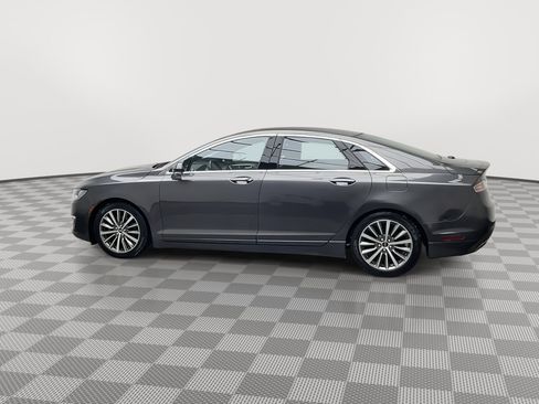Used 2020 Lincoln MKZ AWD image 34