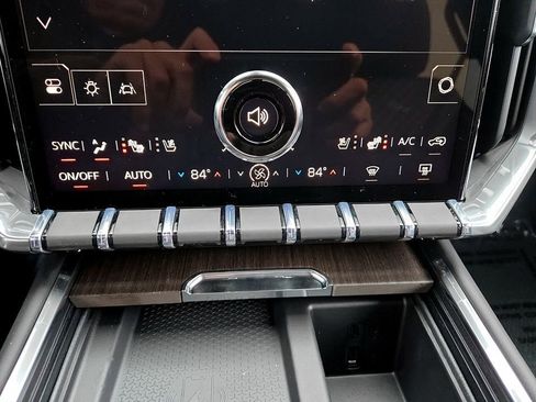 New 2026 GMC Acadia Denali image 24