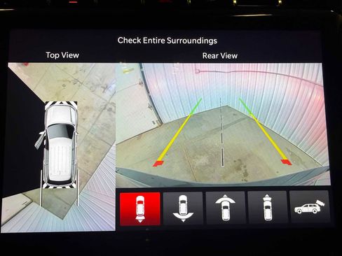 Used 2024 Jeep Grand Cherokee Limited w/ Luxury Tech Group II image 32