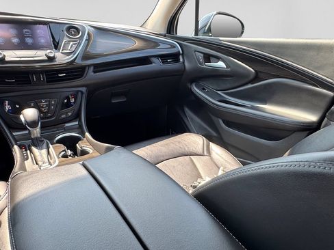 Used 2020 Buick Envision Premium AWD/4WD image 24