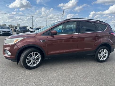 Used 2018 Ford Escape SE image 26