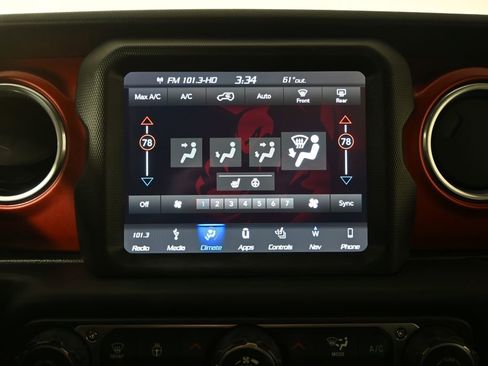 Used 2018 Jeep Wrangler Unlimited Rubicon image 29