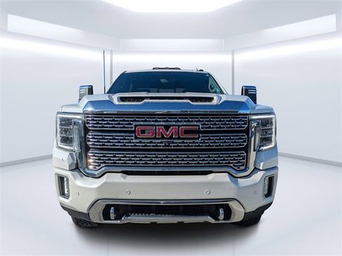 Used 2021 GMC Sierra 3500 Denali w/ Denali Ultimate Package image 8