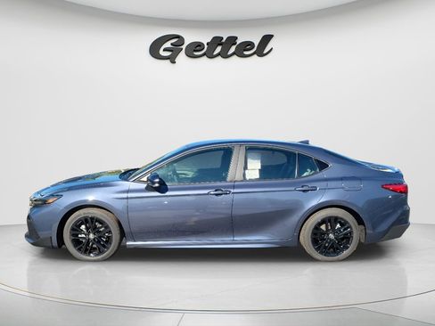 Used 2026 Toyota Camry SE w/ Multimedia Upgrade Package FWD image 7