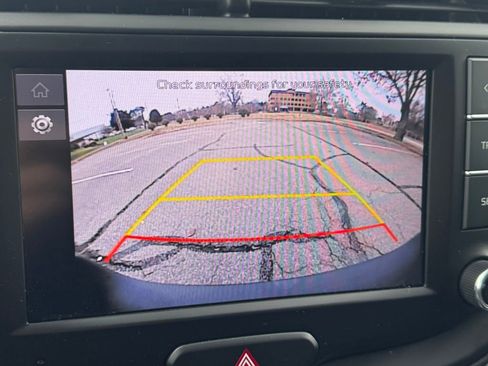 Used 2022 Kia Soul LX w/ Technology Package image 32