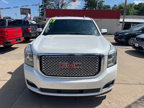 Used 2017 GMC Yukon Denali w/ Open Road Package AWD/4WD image 3
