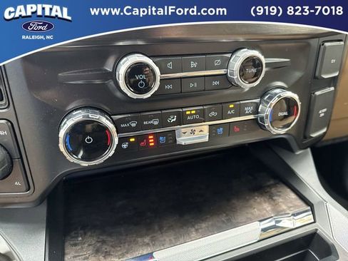 Certified 2024 Ford F250 Lariat w/ Lariat Ultimate Package image 29