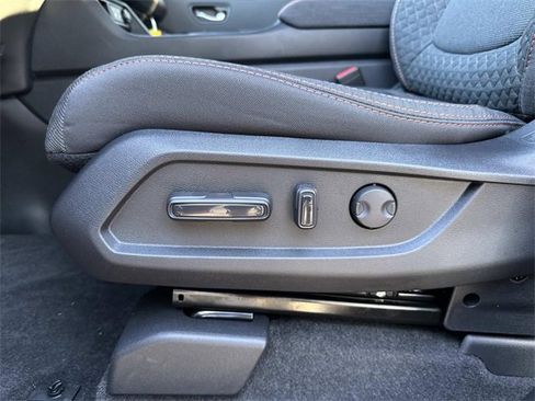 New 2025 Honda Pilot Sport image 19