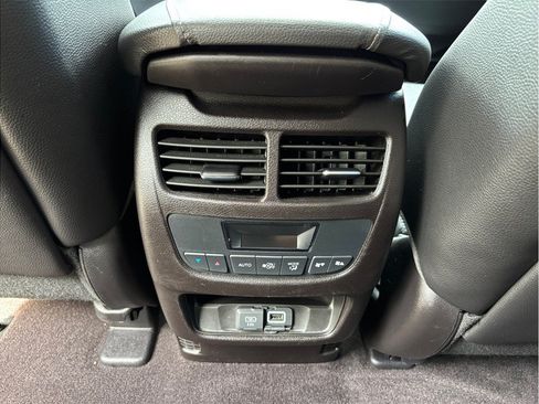 Used 2020 Acura MDX w/ Technology Package AWD/4WD image 41