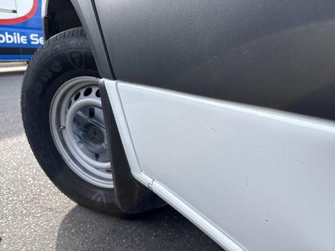 Used 2025 Mercedes-Benz Sprinter 2500 image 12