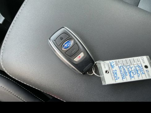 Certified 2024 Subaru Outback Limited AWD/4WD image 30