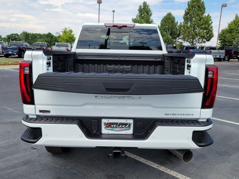 New 2026 GMC Sierra 2500 Denali w/ Denali Reserve Package image 10