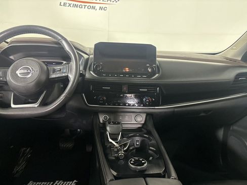 Used 2023 Nissan Rogue SL w/ SL Premium Package image 26