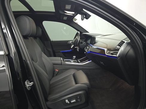 Used 2020 BMW X5 xDrive40i w/ Convenience Package AWD/4WD image 10