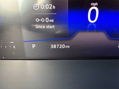 Used 2024 Volkswagen Taos S image 18