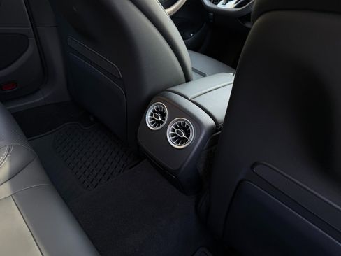 Used 2024 Mercedes-Benz AMG GT 43 image 27