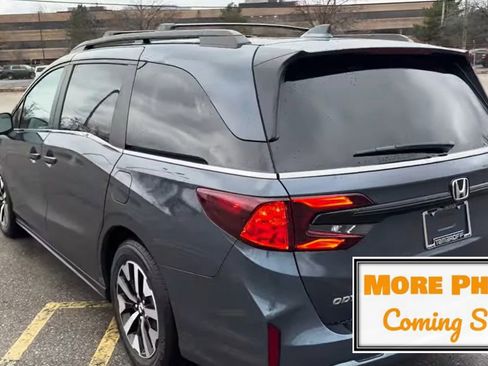 Used 2025 Honda Odyssey EX-L image 4