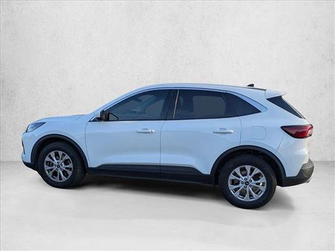 Used 2023 Ford Escape Active w/ Tech Pack #2 AWD/4WD image 8