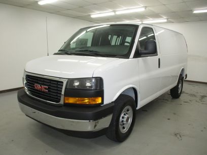 New 2026 GMC Savana 3500