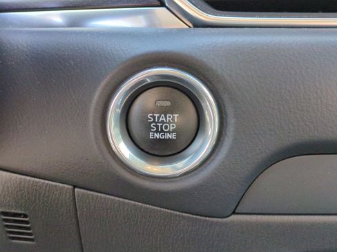 Used 2023 MAZDA CX-5 Carbon Edition image 18