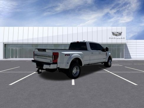 Used 2020 Ford F450 Limited w/ FX4 Off-Road Package AWD/4WD image 3