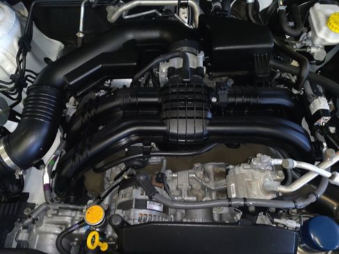 Used 2019 Subaru Impreza 2.0i Premium image 30