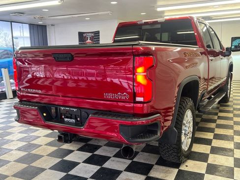 Used 2024 Chevrolet Silverado 2500 High Country w/ Technology Package AWD/4WD image 24