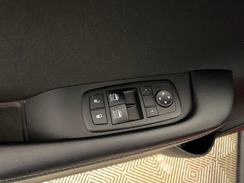 Used 2015 Dodge Challenger R/T w/ Quick Order Package 28B R/T image 26