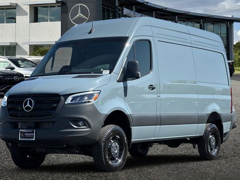 New 2026 Mercedes-Benz Sprinter 2500 image 8