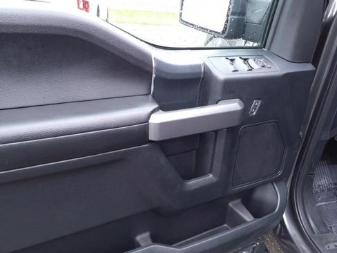 Used 2018 Ford F150 XLT w/ Equipment Group 302A Luxury AWD/4WD image 11