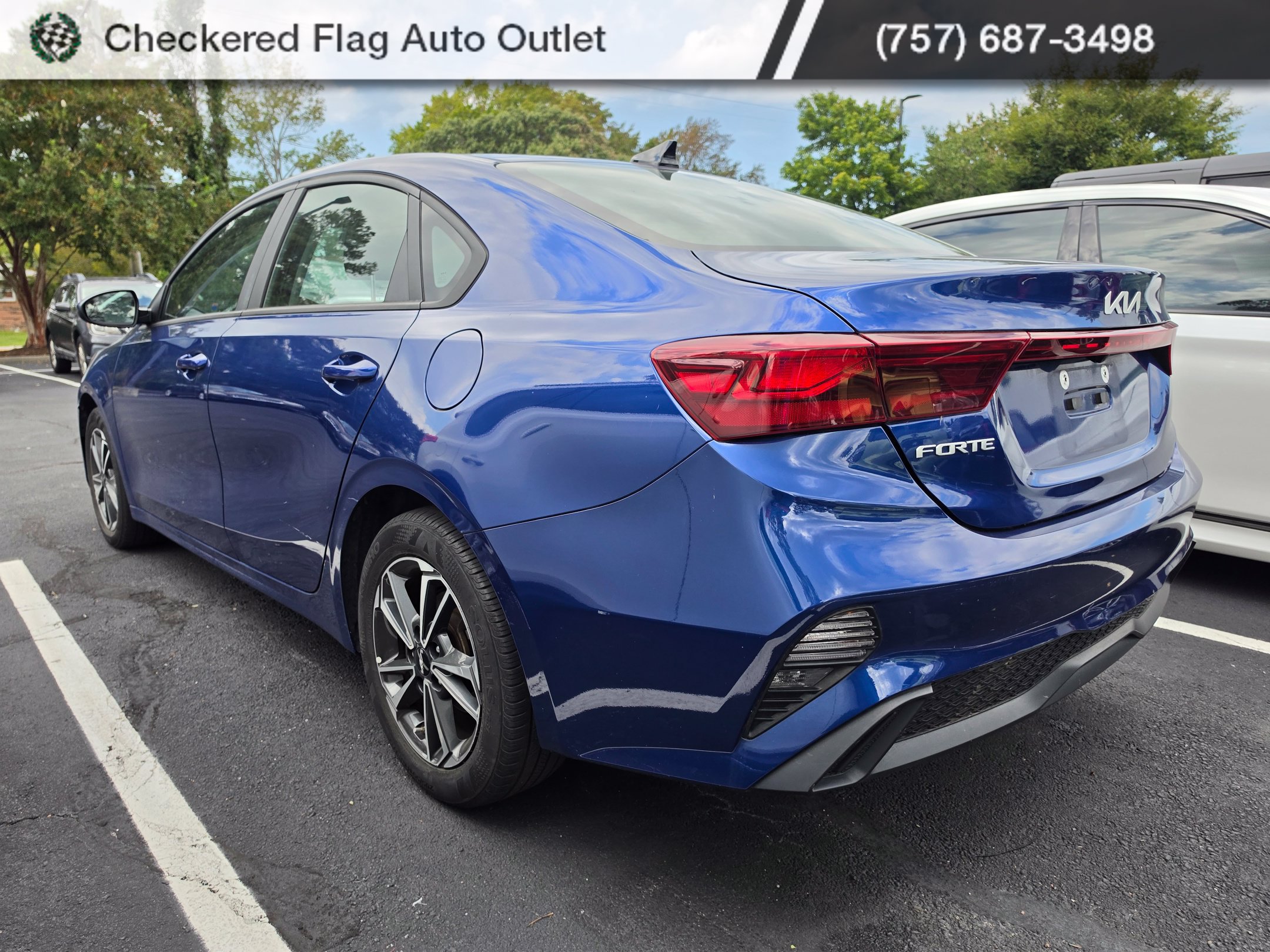 Used 2023 Kia Forte LXS FWD image 4