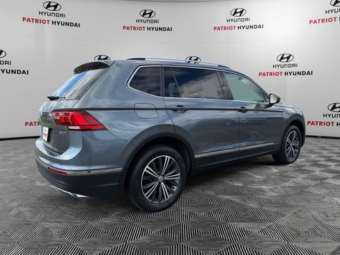 Used 2019 Volkswagen Tiguan SEL AWD/4WD image 3